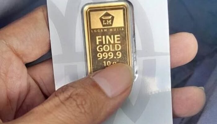 Harga Emas Antam Terkoreksi, Investor Diminta Waspadai Tren Penurunan