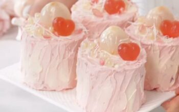 Pinky Cake