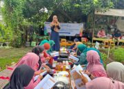 Jaga Ekosistem Lingkungan, BRI Peduli Beri Pelatihan Pengolahan Limbah Minyak Jelantah di Bank Sampah Bogor