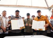 Turut Didukung BRI, Danantara Serahterimakan Huntara bagi Warga Terdampak Bencana di Aceh Tamiang