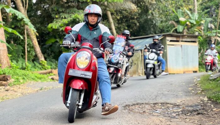 Cara Aman Melewati Lubang Jalan yang Tidak Sempat Terhindari