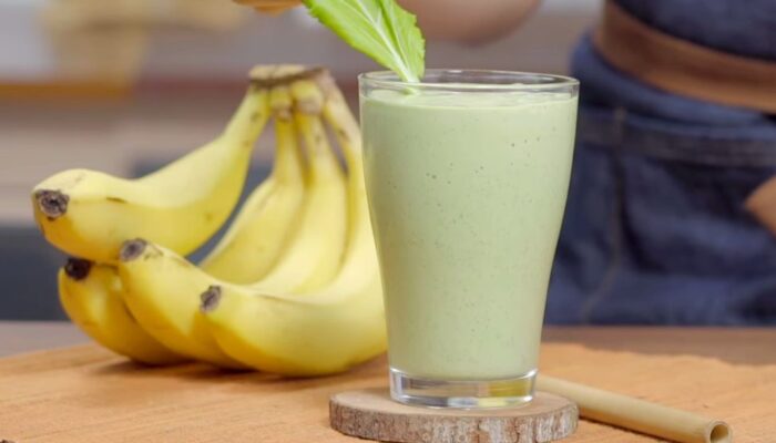 Menu Buka Puasa ala Sukabumi: Smoothies Pisang Yogurt Sayur yang Segar dan Menyehatkan