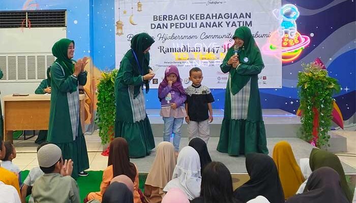 Ramadan Penuh Berkah, HMC Sukabumi Bahagiakan Puluhan Anak Yatim di Ramayana