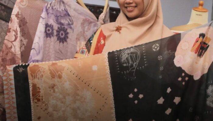Pemberdayaan BRI Tumbuhkan Kreativitas Pelaku Usaha ‘Hijasmita’ Lewat Desain Hijab Modern Bernuansa Lokal