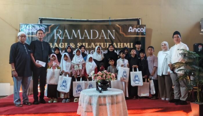 Gathering Sub Agen Travel di Sukabumi, Barokah Group Santuni Anak Yatim dan Beri Penghargaan Mitra Terbaik