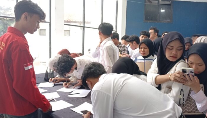 Antusias Tinggi, Ribuan Pencaker Ikuti Job Fair Kota Sukabumi 2026