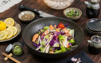 Kreasi Salad Dua Saus ala Gloria Hamel, Sensasi Segar dengan Cita Rasa Berbeda