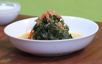 Gulai Daun Singkong Teri, Masakan Murah Meriah Khas Sukabumi